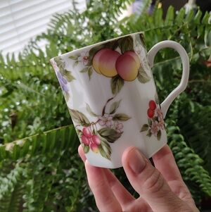 Floral & Fruit Mug